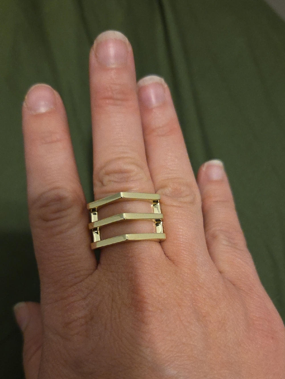 Ultra Modern Premier Designs Ring - Women's Size 8